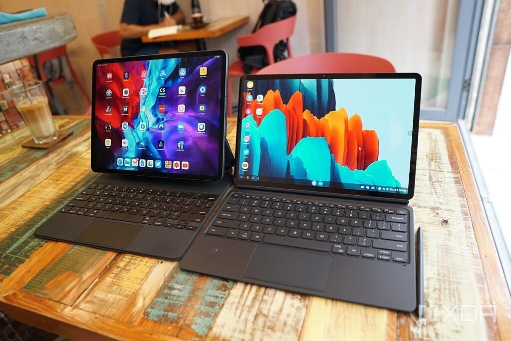 microsoft surface vs samsung galaxy tab: Which is Better for You?